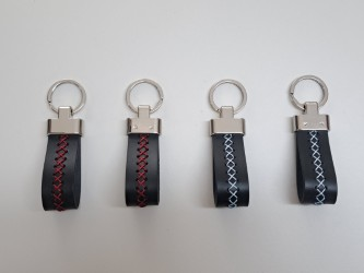ValleyLAcademy's tweet photo. We've primed the leather, hand-stitched and added our clasp. Keyring completed. Feeling proud at Deni Deni Academy. #Ambition #BeEngaged #Creatives https://t.co/DxSFEeqfyP