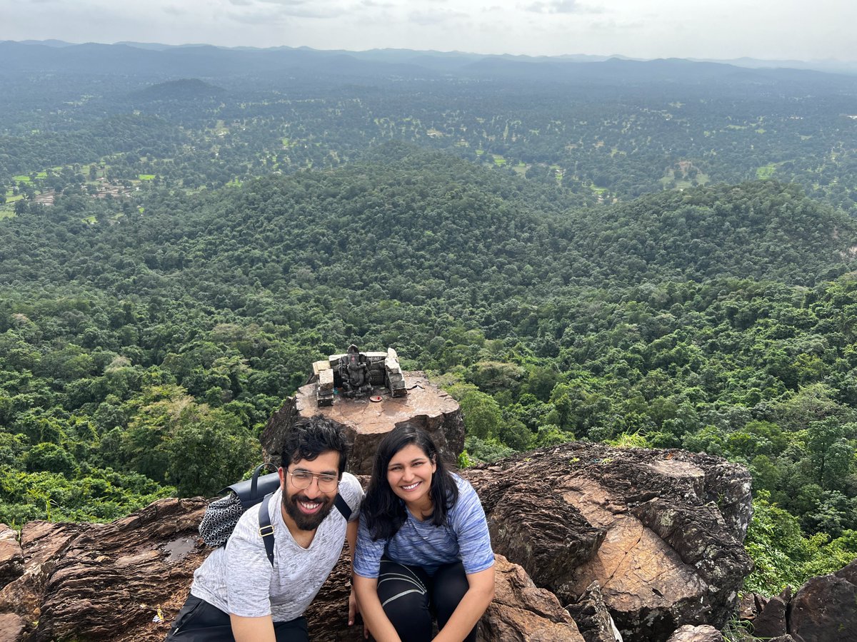 DoBaniye's tweet photo. 🇮🇳 Thread of Threads: Exploring India

Over the last few years, we've travelled across India: road trips, luxury stays, wildlife safaris, hidden villages, hill stations, beaches & everything in between.

We're compiling all our India travel threads in one place. Bookmark & share this thread & we'll keep adding every new destination here❤️🧵