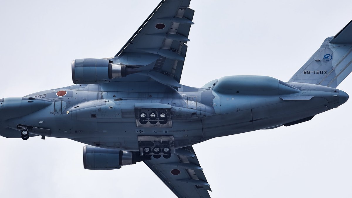 kitikatu's tweet photo. 岐阜基地 飛行開発実験団 ATDW
XEC-2 203 通称 カモノハシ
コールサインはBOXER…こんな形で再会出来るとは喜ばしいですね🙂↕️
#岐阜基地
#飛行開発実験団
#川崎重工
#ATDW https://t.co/7lUYN9Y2cA
