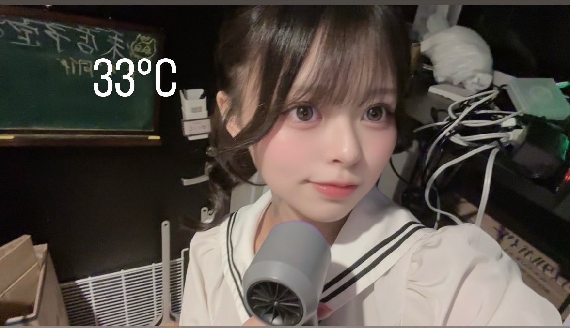 catnyanmimi's tweet photo. 猛暑の中もういるー！
 #ハイスクールナナプラザ https://t.co/JURoj5X1wn