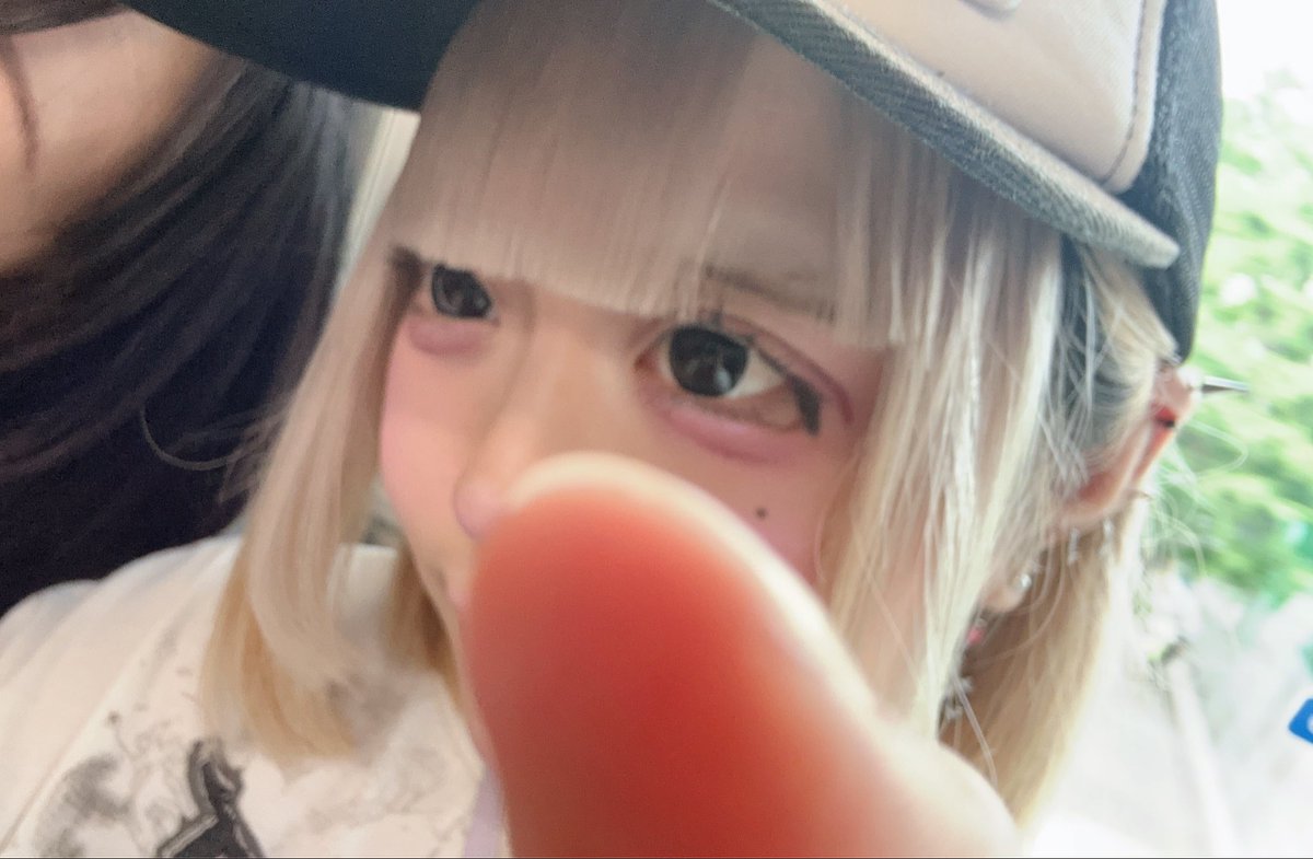mero_fallen's tweet photo. 19:00-いてますよー🫵◜.  ̫.◝
きょうは、黒衣装⊂(  ᴖ ̫ᴖ)⊃

通学中のノマカメめろを投下

 #コンカフェ  #コンカフェ営業  #あえるやさん  #自撮り界隈 https://t.co/iWQvDHZkBZ