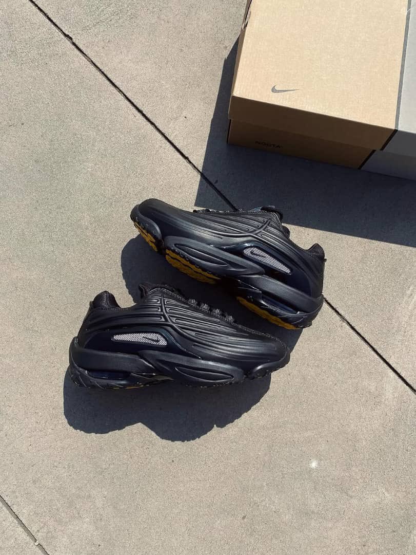 hanor___'s tweet photo. *NIKE HOT STEP 2 X DRAKE NOCTA TRIPLE BLACK SNEAKERS 🖤*

*SIZE: 40 – 46*

*PRICE: ₦73,000 https://t.co/KUfKk6DVVB