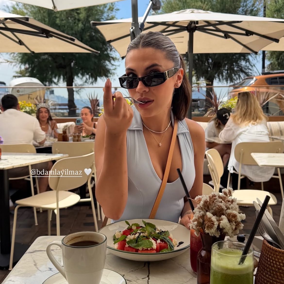 toonicheforyoux's tweet photo. pov: youre on a brunch date with damiii https://t.co/nD08HZPtpd
