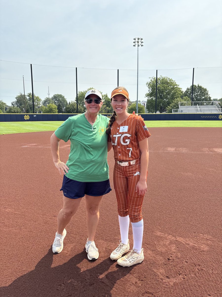 maliaokimoto28's tweet photo. Had a great time at the @NDsoftball camp today! Thank you to all the Notre Dame coaches for organizing this amazing camp and allowing me to come and compete against so many great athletes. Loved seeing the beautiful, and historic, campus for the first time. Go Irish! ☘️ https://t.co/2VlaH6BzWQ