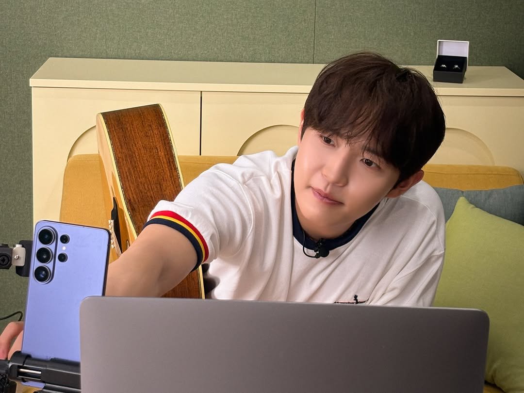 jaehwan_wind's tweet photo. 260715 kjh_official 인스타그램
[📸] 2026.07.15 Daniel Caesar - 
Best Part (Guitar Cover by 재환)
#김재환 #KIMJAEHWAN https://t.co/f74GHCuOqM