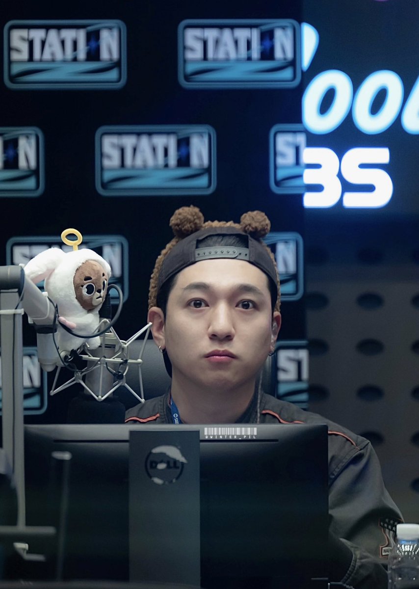 iyaiyaiya016's tweet photo. 방이 진짜 주인 닮았다
묨..몽..땨.. https://t.co/py414W5971