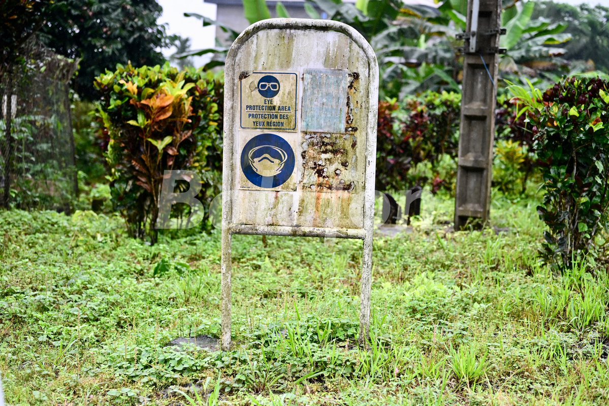 radio_balafon's tweet photo. À Limbe, une visite qui pourrait redessiner l’avenir du Oil &amp; Gas au Cameroun. Le 14 juillet, une délégation de @BGFIBankCamer , conduite par l’ADG Abakal Mahamat, s’est rendue chez BINDE HOLDING. #Limbe #BGFIBank #BINDEHolding https://t.co/r0Rehx68ix
