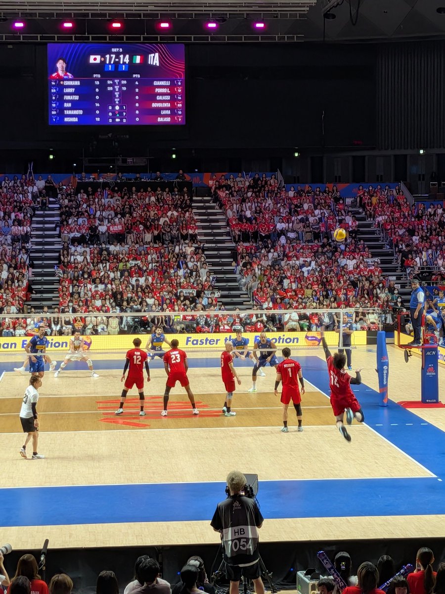 tokuL_45bot's tweet photo. イタリア戦勝利〜！！！！バチクソ楽しかった！ありがとう日本！！！🇯🇵 https://t.co/xjPTQmn7MH