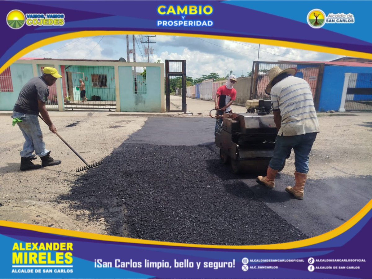 Alc_SanCarlos's tweet photo. La Ruta del Asfalto continúa en las comunidades del municipio San Carlos, la Alcaldía de San Carlos junto al Gobierno de Cojedes a través de Esserca ejecutan bacheo de las calles del sector Monseñor Padilla. https://t.co/g15aJbtlT3
