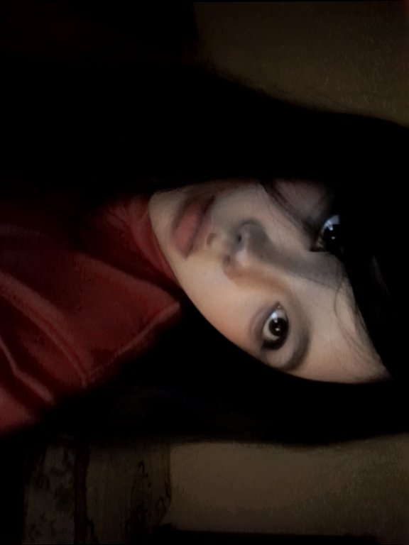 jju___o's tweet photo. Kiri gw, yang kanan siapa jir https://t.co/rB7Pi25Cd2