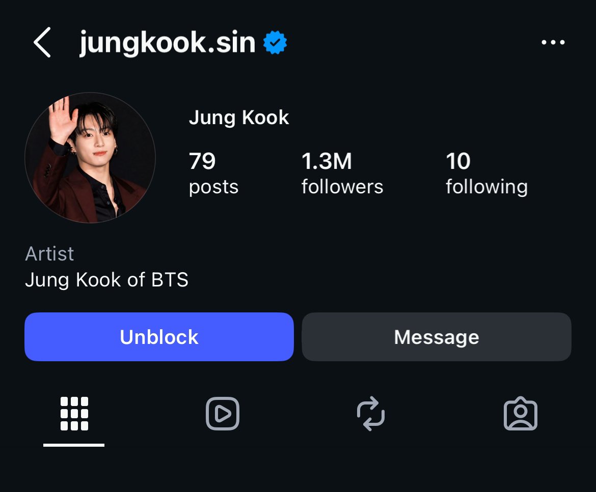jkreportings's tweet photo. URGENT‼️‼️‼️‼️‼️
This account on IG is pretending to be Jungkook and using AI-edited photos to deceive people. Please spread this to everyone and help report it.

📍https://t.co/gEiLkmluJu https://t.co/rwuRcJcLWG