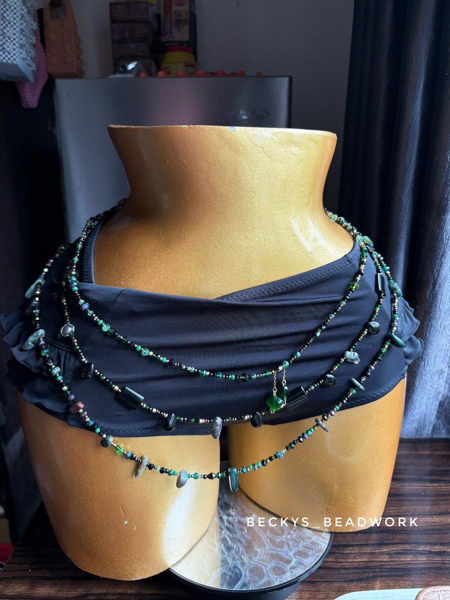 Beckys_BeadWork's tweet photo. This Waistbead is for the woman who isn’t soft and sweet , she’s the one the fairytales warn you about.
Mysterious, and unapologetically bold.

Wear her when you want to feel a little untouchable.

Price - 50,000 set of 3
DM TO ORDER
Nationwide delivery 
.
#waistbeadsinlagos https://t.co/HpKqCj5h2h