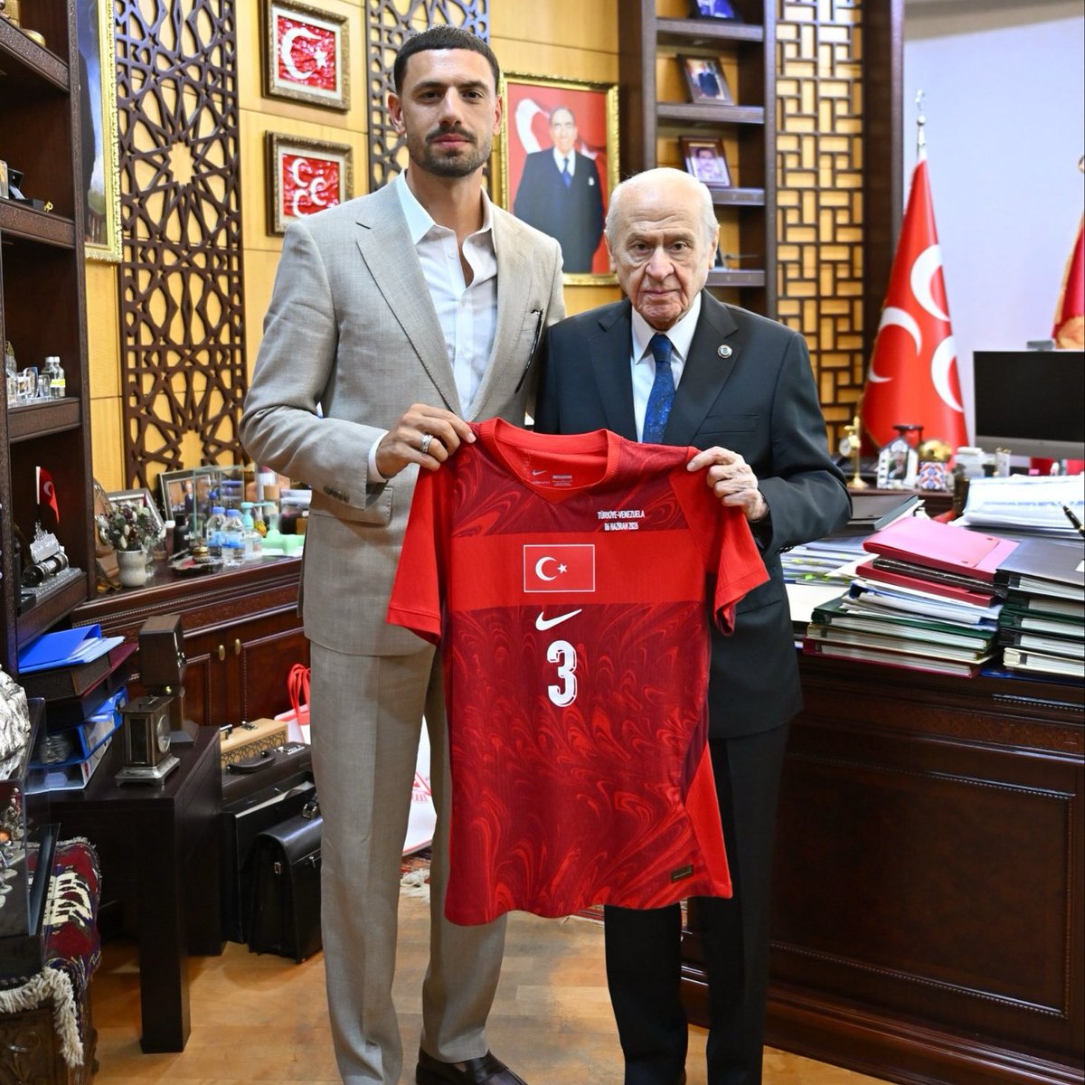 Boşuna Tıklama tweet media