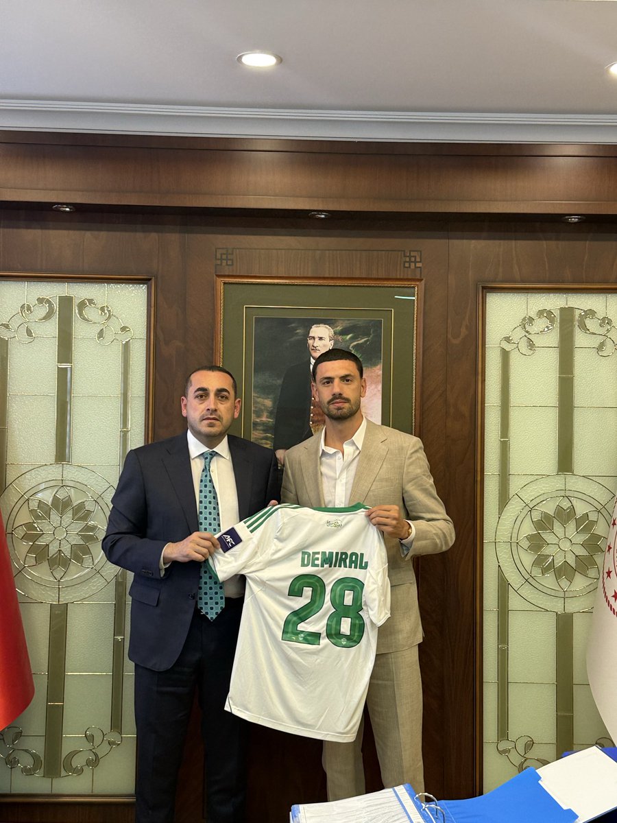 Merih Demiral tweet media