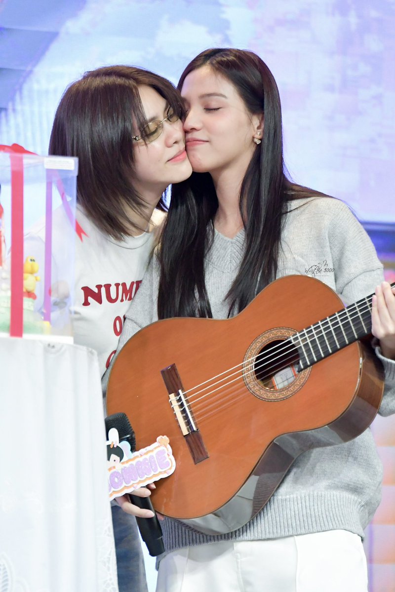beobonmi's tweet photo. บ บ้าาา รักกันจะตายยยย👀🤭 https://t.co/uVzAkksjYN