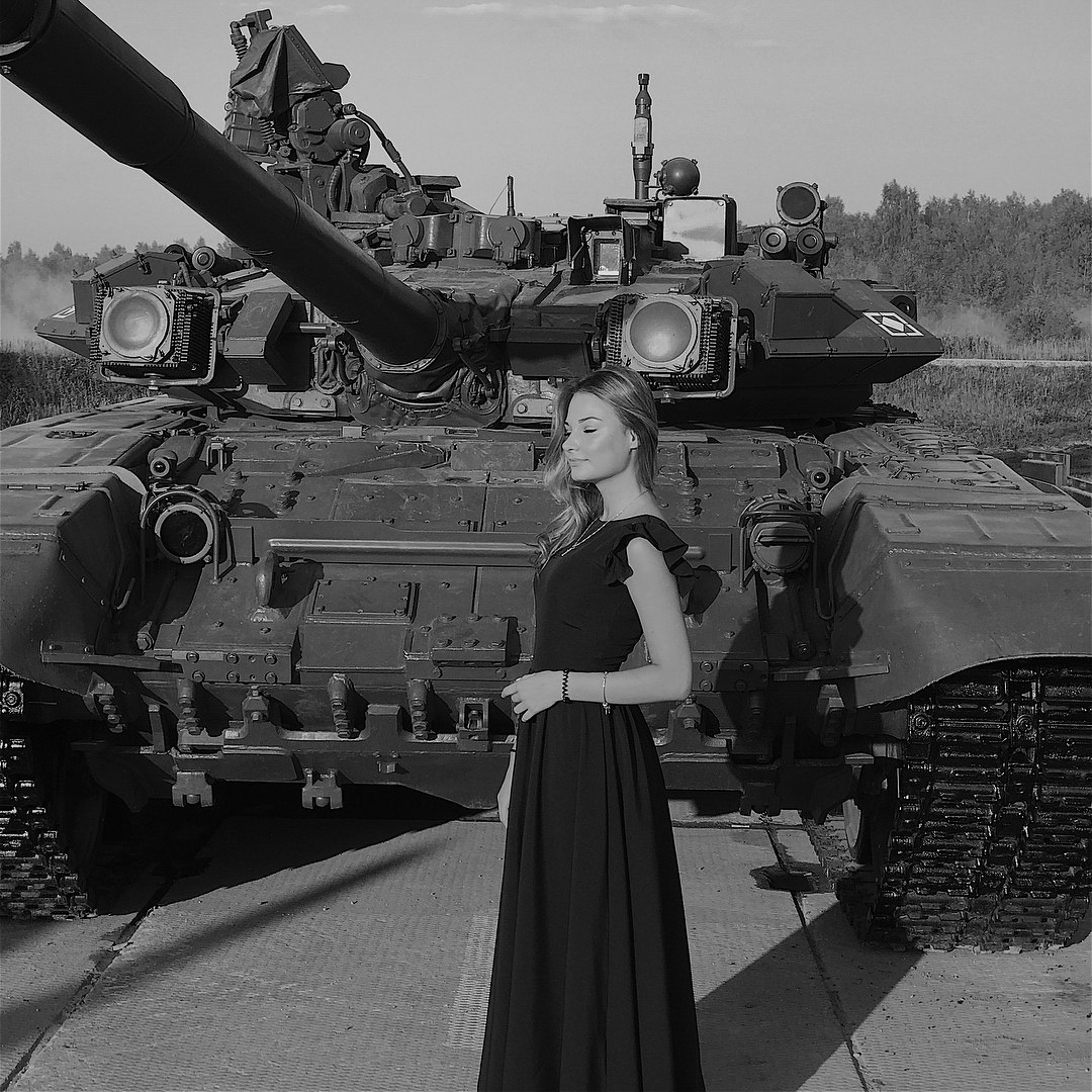 T_90AK's tweet photo. I dream of T-90A Obr. 2005. https://t.co/wfUdqueWGK
