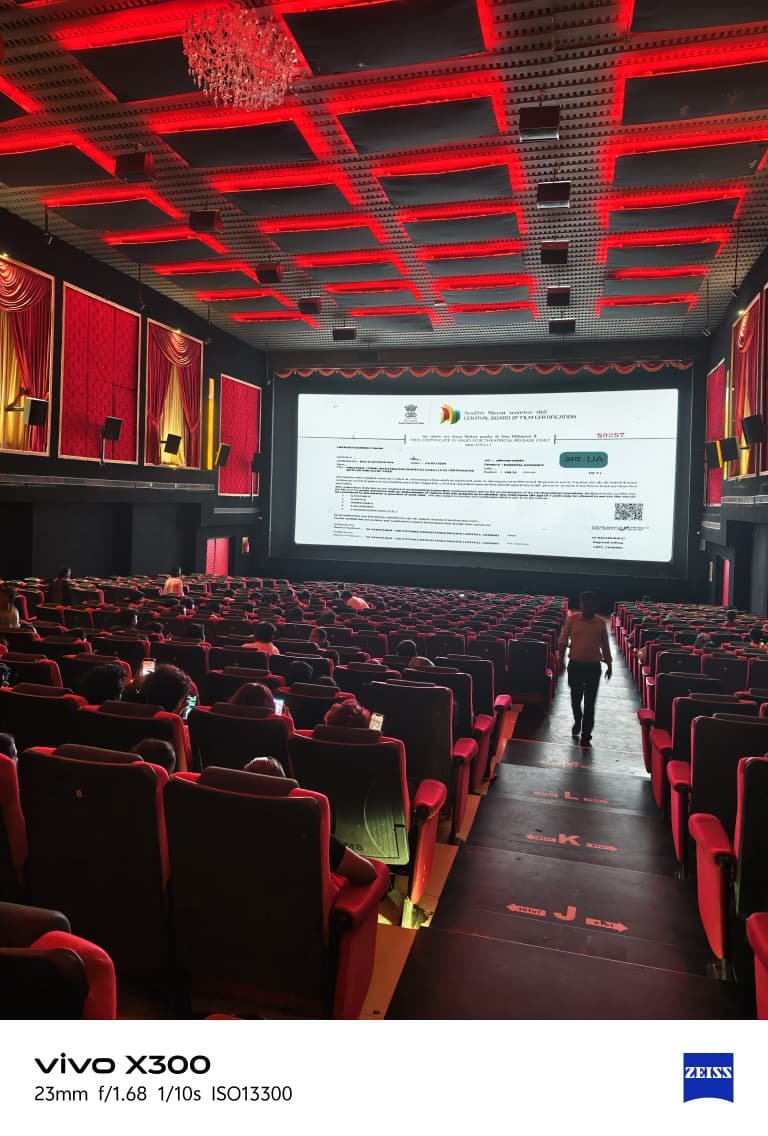 RamCinemas's tweet photo. Today Evening we had a Special Premiere of @arulnithitamil 's #Arulvaan in your #RamCinemas 
Wishing all success to the Entire Team ✨️ https://t.co/l3QJWt13gg
