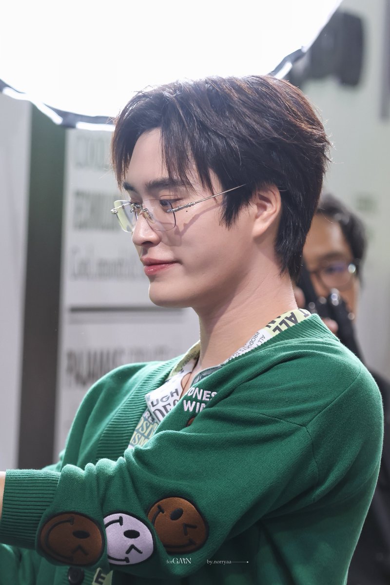 norryaa's tweet photo. ใครเข้าใจบ้าง ไอเลิ้บมุมข้าง 
สวย น่ารัก ลูกคุณหนู 

GEMINI AT SLEEPING CLOUD SIAM CENTER
#GeminixSleepingcloudSiamCenter
#Gemini_NT #เจมีไนน์ @gemini_ti https://t.co/Nz8N4Pktq4