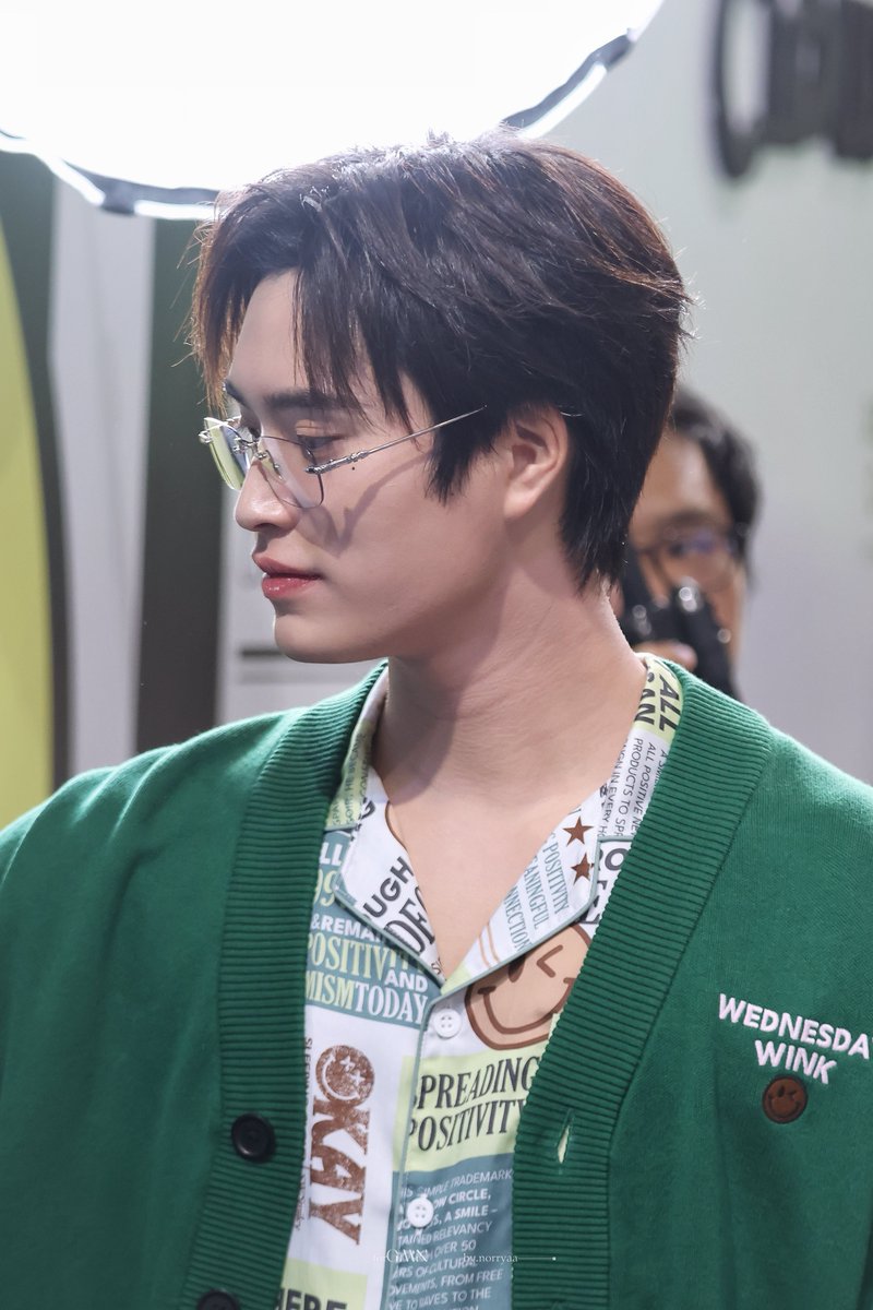 norryaa's tweet photo. ใครเข้าใจบ้าง ไอเลิ้บมุมข้าง 
สวย น่ารัก ลูกคุณหนู 

GEMINI AT SLEEPING CLOUD SIAM CENTER
#GeminixSleepingcloudSiamCenter
#Gemini_NT #เจมีไนน์ @gemini_ti https://t.co/Nz8N4Pktq4