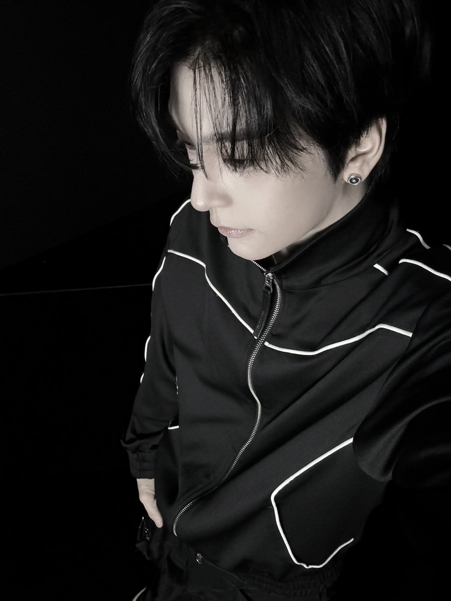 ALD1_official's tweet photo. 🦾

#ALPHADRIVEONE #ALD1
#알파드라이브원
#XINLONG #씬롱 https://t.co/jkp194Eeex