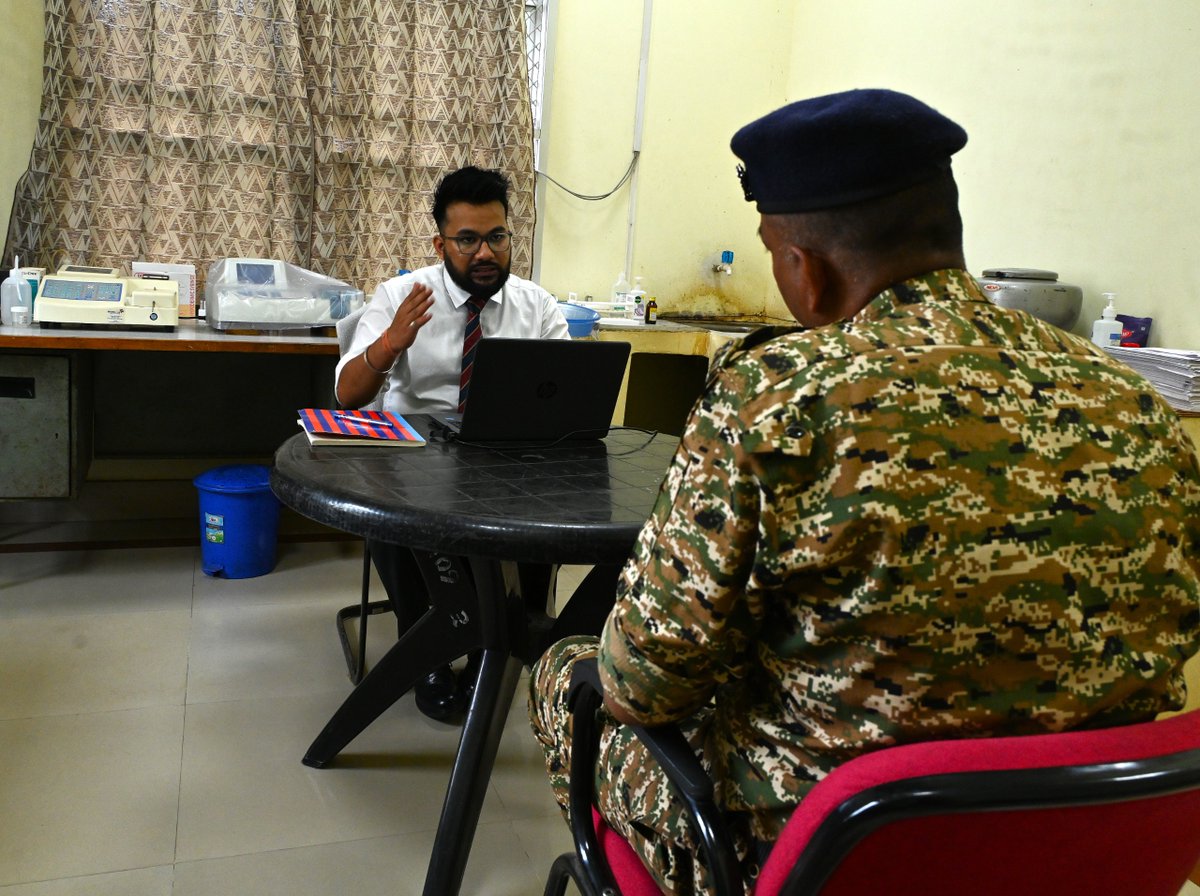 109_Bn_CRPF's tweet photo. Prioritizing mental fitness, a seminar under the 'CHETNA' initiative was organized at 109 Bn @CRPFIndia. Expert psychologist Shri Akshat Shrivastava shared insights on stress free living, followed by personal one-to-one screenings to ensure the well-being of our brave jawans. https://t.co/aSEIg8aZI6