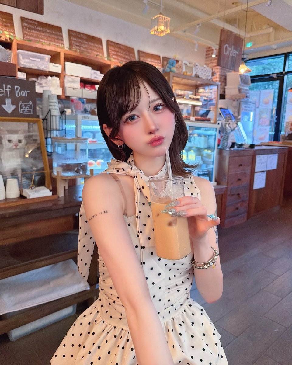 ron_konami's tweet photo. たまにはお姉さんさせてよね https://t.co/zfAXiKnCQG