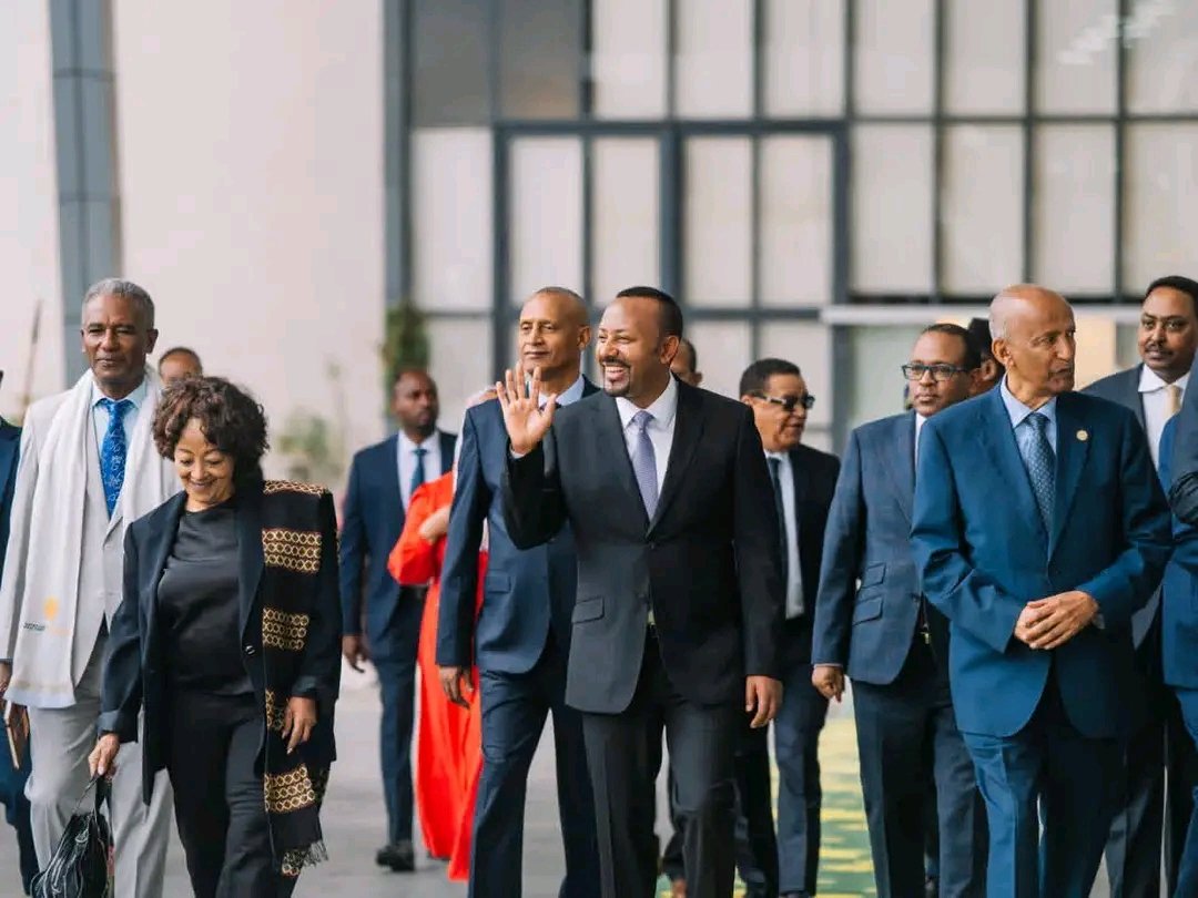 sweprs's tweet photo. የጋራ መፍትሔ የሚገኘው ሌላኛውን ወገን በማድመጥ ነው ፦ ጠቅላይ ሚኒስትር ዐቢይ አሕመድ (ዶ/ር)https://t.co/fZIYYCwTe6 https://t.co/Okmb5nh5hV