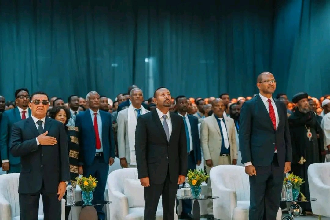 sweprs's tweet photo. ፖለቲካችን በኃይለ ቃል ይጀምራል፣ በኃይል እርምጃ ይደመደማል ይህንን ስብራት ለአንዴና ለመጨረሻ ጊዜ ማቆም ያስፈልጋል ሲሉ ጠቅላይ ሚኒስትር ዐቢይ አሕመድ (ዶ/ር) ገለጹ፡፡ https://t.co/Q71peKV9V9 https://t.co/aakx4m4SL3