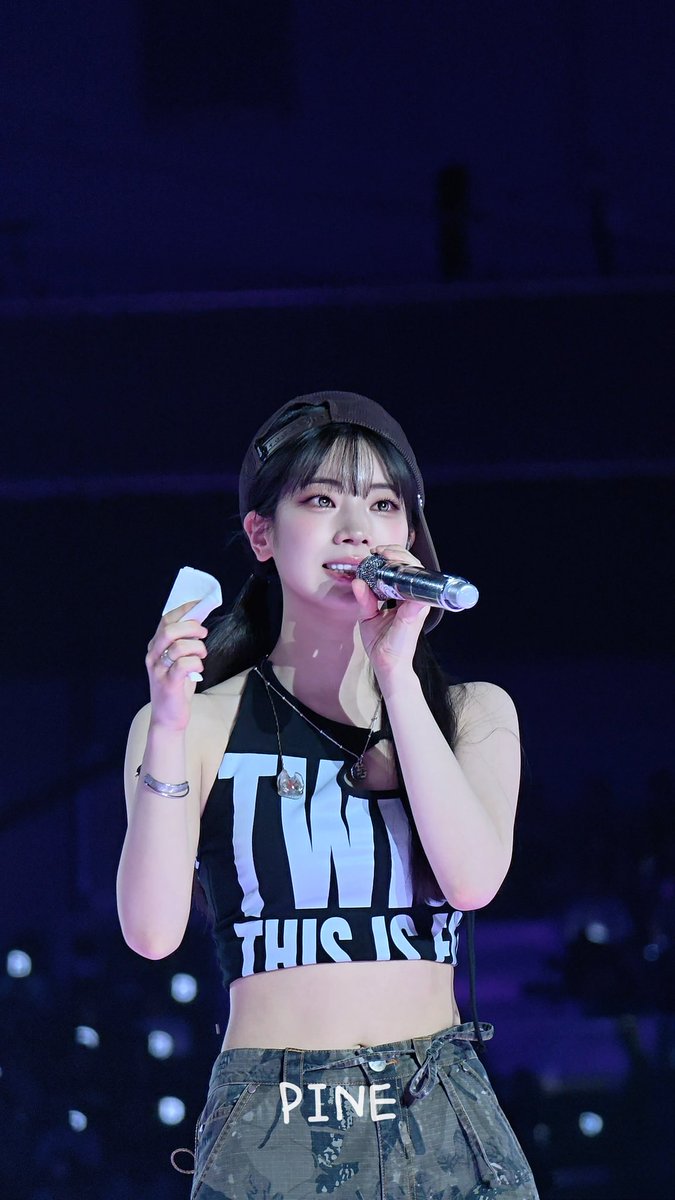 PINENIM's tweet photo. 260712 THIS IS FOR FINALE IN SEOUL D3

🤍DAHYUN🤍
LOVE U DON’T CRY

#TWICE_THISISFOR_WORLD_TOUR_IN_SEOUL 
#DAHYUN #다현 #ダヒョン https://t.co/YXoR0nG5me