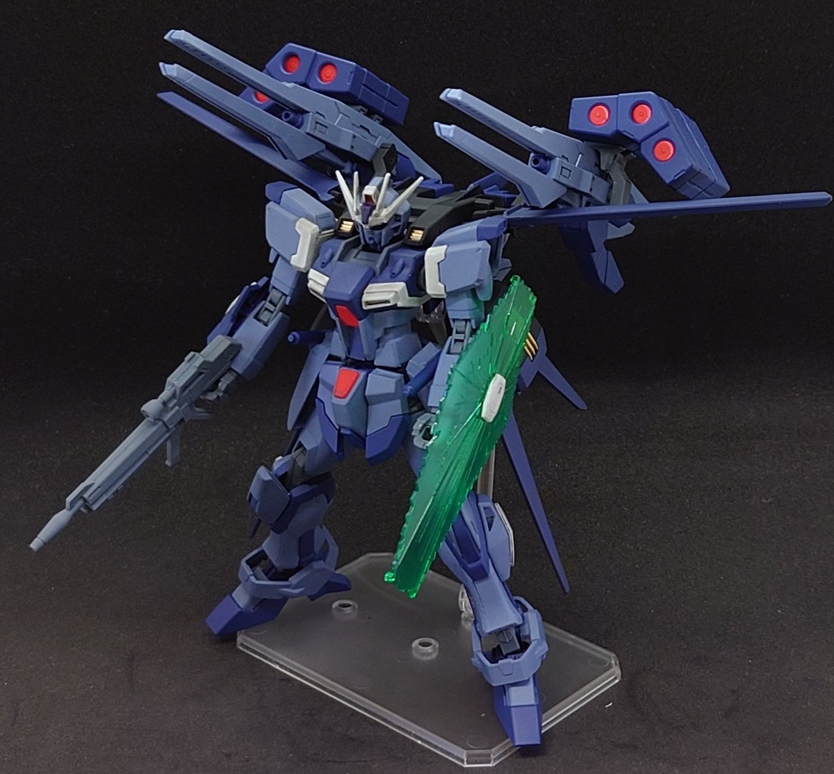 エールストライクガンダムとフォースイージスガンダムです #おまえらの