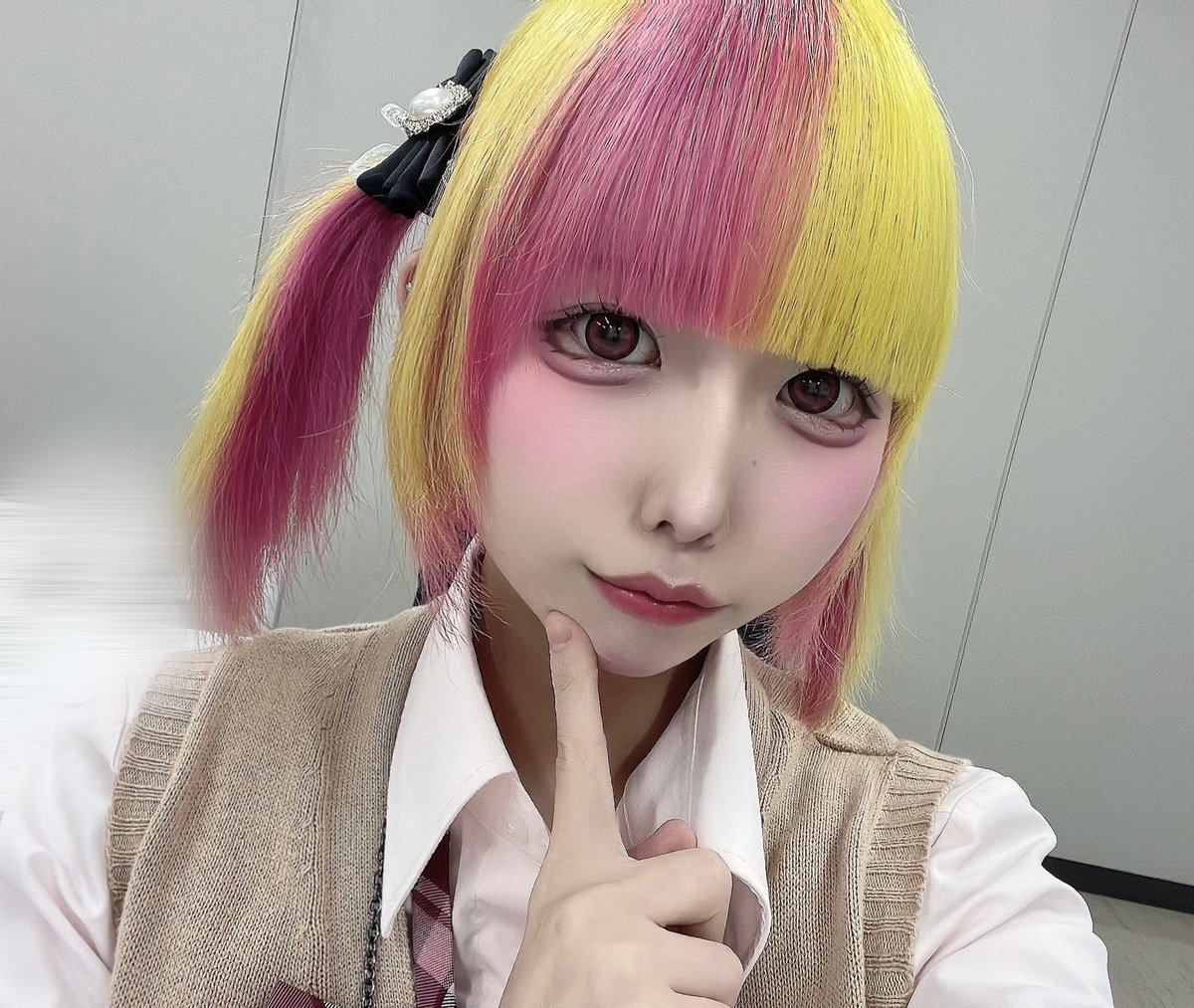 RARA_T_ER's tweet photo. 残り約3時間‼️ラストスパートですょ〜‼️
まだまだグループ公式アカウントのフォローお待ちしております‼️
フォローしていただいたご恩は必ず活動でお返ししますﾉﾃﾞ何卒‼️よろしくお願いいたします‼️‼️‼️
#アイドル準備中 #自撮り界隈 #ロックアイドル https://t.co/p6jlPnH6bn