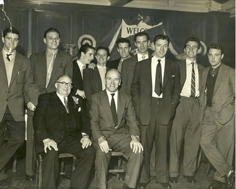 johnludds's tweet photo. Matt and the Babes at a social function at the MUSC HQ in Collyhurst in 1957. Standing left to right: Tommy Taylor, Mark Jones, Dennis Viollet, Johnny Berry, Billy Whelan, Ray Wood, Roger Byrne, David Pegg &amp; Eddie Colman. https://t.co/thDPrS3fAM
