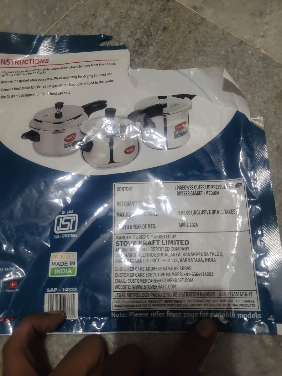 itzsystemhacker's tweet photo. Very poor service by Pigeon. My pressure cooker was under a valid 5-year warranty, yet I was charged ₹100 for repair and spent ₹200 visiting the service center. Please compensate me, or I'll take this matter to Consumer Court. @StovekraftLtd @jagograhakjago https://t.co/sVFlm0Tw0n