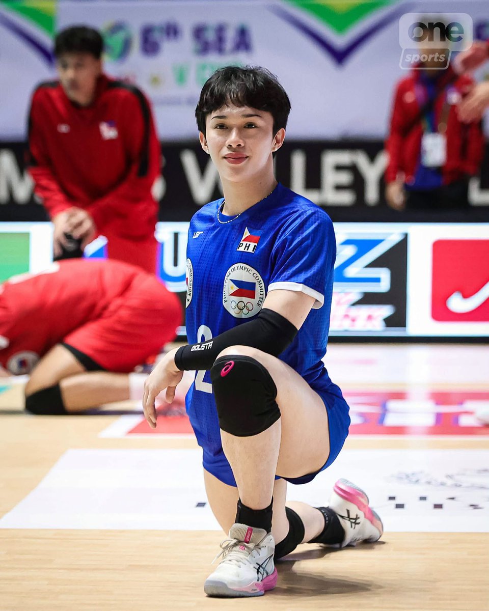 volleytiger's tweet photo. APPRECIATION POST FOR JOSH YBAÑEZ!!!

GALING GALING MO, KWEEN! 😭

Manifesting na may foreign team na mag-recruit kay Josh after his UAAP stint. LORD, PLS!

CONGRATS, JOSHY! @joshinicism 

#SEAVLeague #SEAVCup https://t.co/3nmbcv13wO