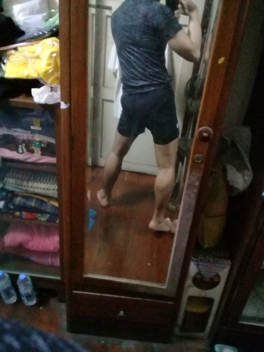 exman29's tweet photo. กางเกงในรัดๆ รัดไข่ รัดควย จนมีอารมณ์เงี่ยนนนไข่ เงี่ยนนนควย ตลอดวัน (น้ำควยเต็มถัง...จะล้นออก กลั้นไม่เอาน้ำควยออกนานหลายวาน) (2) https://t.co/U5nPIPdcSM
