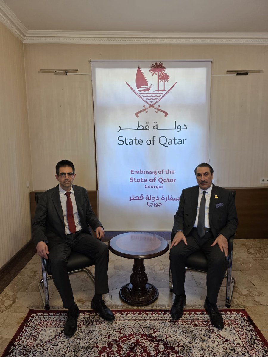 QatarEmb_TBS's tweet photo. شهدت سفارة دولة قطر لدى جورجيا توافد ممثلي السلك الدبلوماسي والمنظمات الدولية، الذين دوّنوا كلمات التعزية في سجل التعازي المفتوح بمناسبة وفاة صاحب السمو الأمير الوالد الشيخ حمد بن خليفة آل ثاني. https://t.co/AZ3mvmDtPM