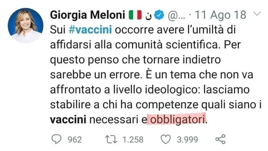 Svt_Mnt's tweet photo. È la politicizzazione oppurtunistica di alcune fondamentali questioni di interesse esclusivamente scientifico ad averci portati al punto in cui siamo. 

Strizzare l'occhio all'ignoranza novax, fornendo dignità e supporto - oltre che interlocuzione a livello parlamentare - a istanze imbarazzanti, anacronistiche, ridocole, è indubbiamente una strategia che ripaga nell'immediato. 

Adatta ad una campagna elettorale, non di certo al governo di un paese moderno e civile.