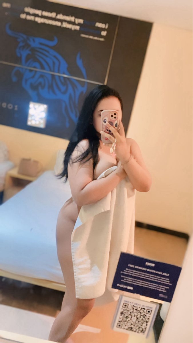 Sabrinanatsn's tweet photo. Ada yang mau crot virtual bareng aku ga?aku kasih promo free konten sextape start 150k aja langsung tele yaa🤍 https://t.co/Z7fbwtJ5eE… https://t.co/TSeKZw7oEK
