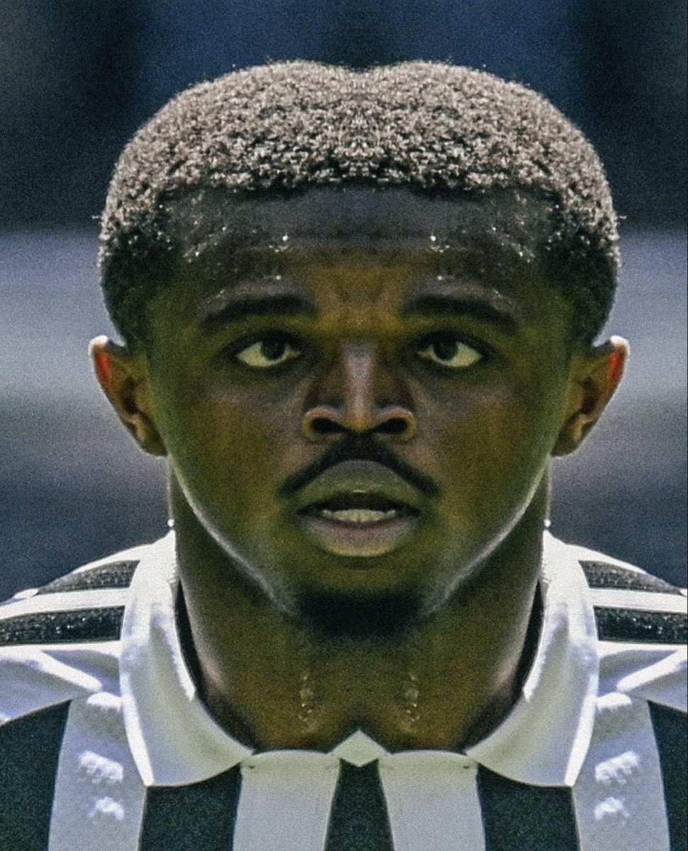 kulos_yeah's tweet photo. Ecco direttamente dalla pagina instagram della @juventusfc volti dei nuovi acquisti della juve 2026/2027 
#juventus #calciomercato #juve #bianconeri #momblano #mecca #zampini #moretto #FranciaEspaña # https://t.co/YX4XrP3ZSM