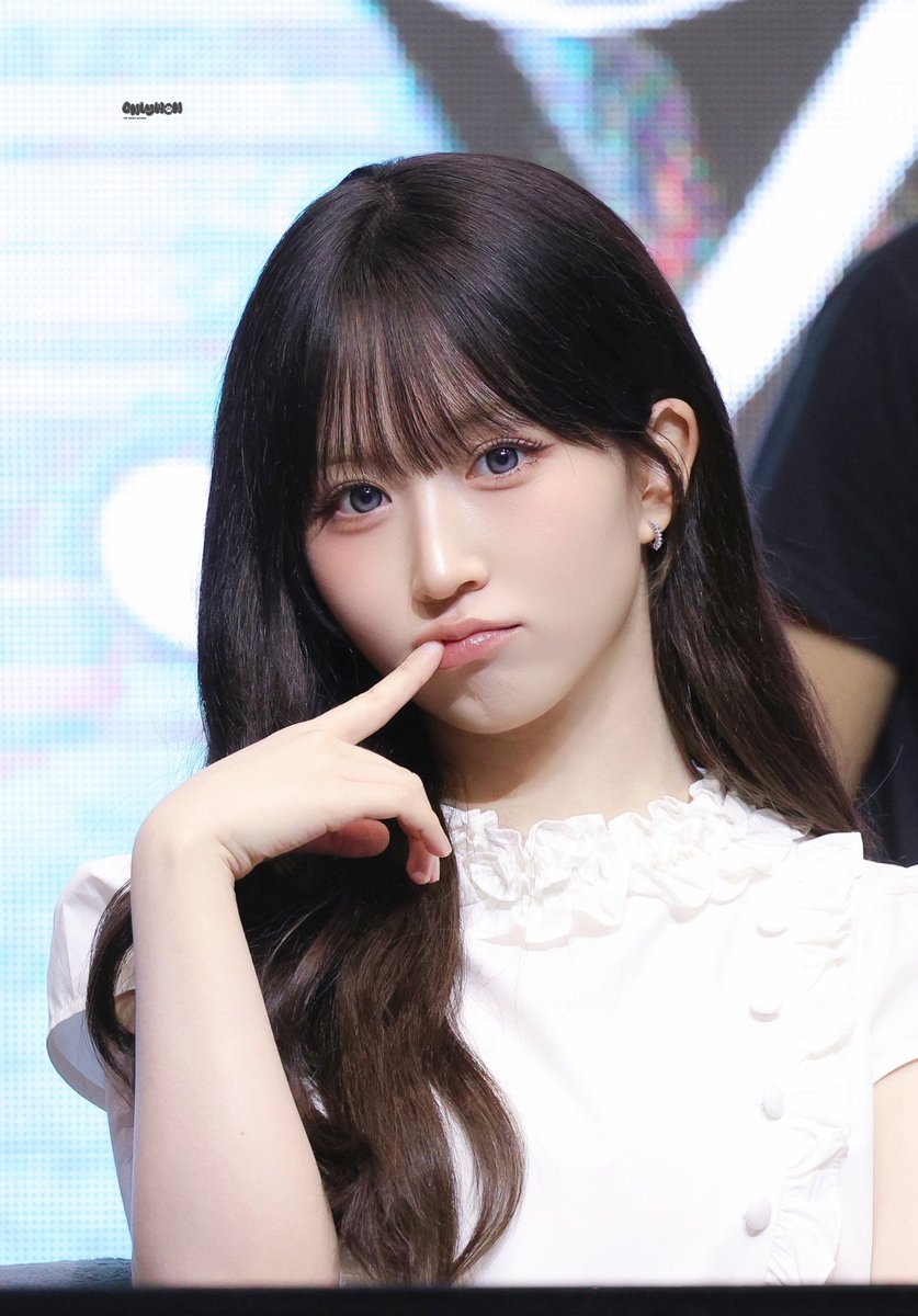 onlywon23's tweet photo. 260710 가오슝 팬싸 HQ(2)
#NMIXX #엔믹스 #해원 #HAEWON https://t.co/aBLFkGXr4D