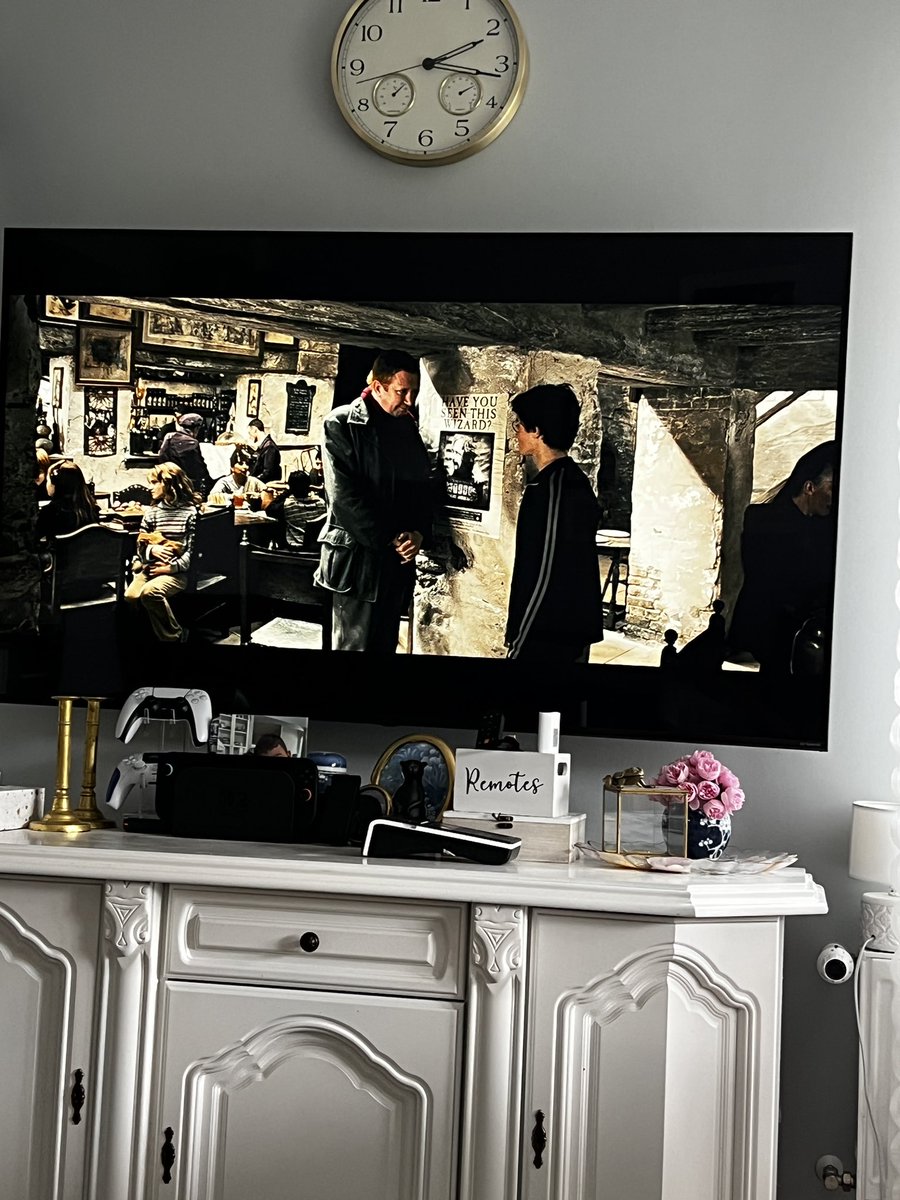 kamilmirkowicz's tweet photo. Every day, Kacperek and I watch Harry Potter together. Today we’re watching my favorite installment: Harry Potter and the Prisoner of Azkaban. https://t.co/cjiC2tMMc0