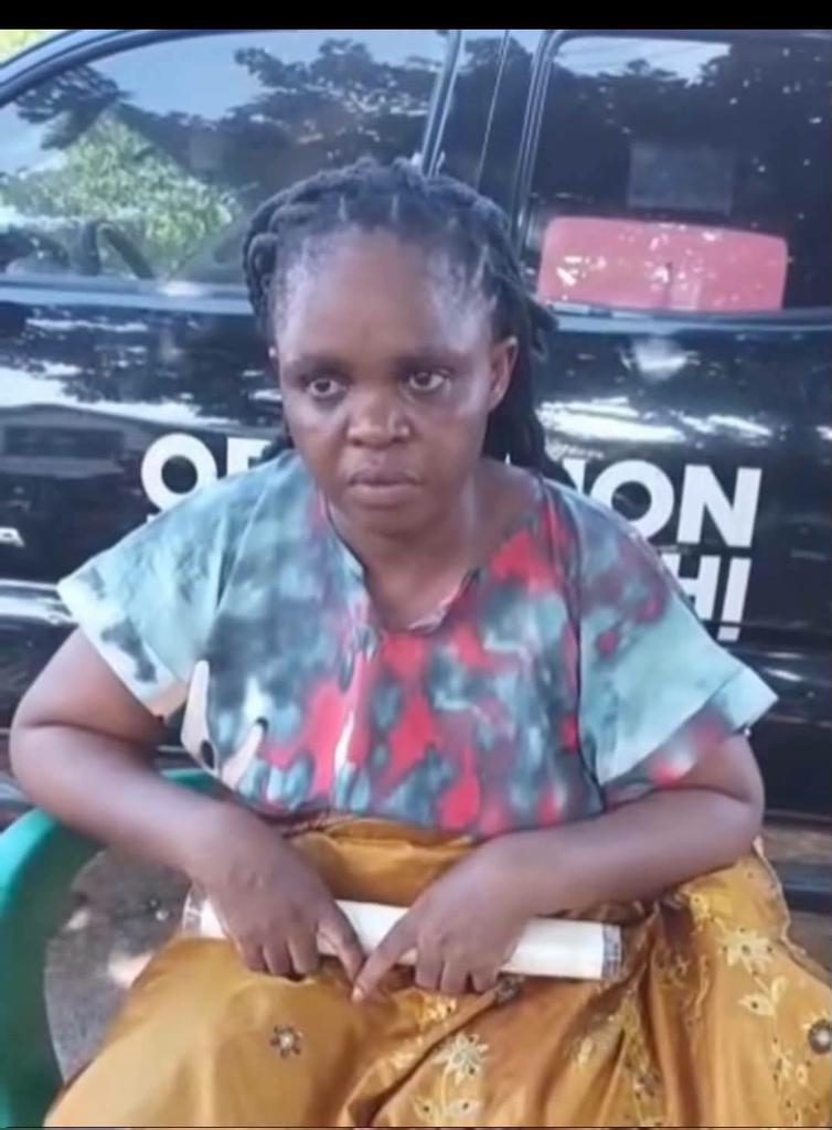 Ruky_Baby27's tweet photo. “She allegedly performed Caesarean sections without being a doctor.”

Mrs. Onyinyechi Esther Charles, 47, has been arrested in Umueri, Anambra East LGA of Anambra State, for allegedly carrying out C-sections, normal deliveries, and other surgeries without any medical qualifications.

Authorities say the facility has been linked to medical complications and reported deaths. Surgical instruments, hospital beds, and what appeared to be a shrine and an altar were reportedly recovered during a raid.

The facility has been sealed, and she is expected to be prosecuted.
