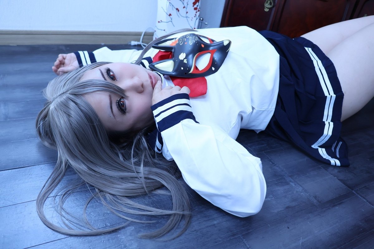 B1HPz9Jekp26978's tweet photo. お狐面とセーラー服で撮りたかったんです！

良くない！？✨️ww

📷️＝こばやしじゅんさま(@jun_koba_photo)
スタジオカーニヴァル(@s_carnival39) https://t.co/alxuEQftUv
