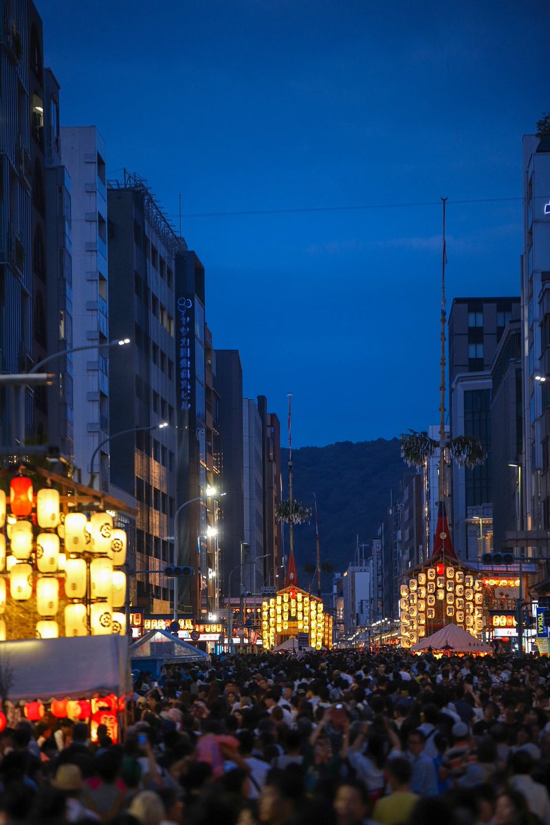 junichiro__t's tweet photo. 祇園祭 宵山 https://t.co/SAigBQ75ii