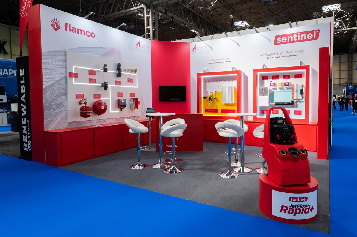 RHDisplays's tweet photo. 💡 Bespoke product displays that make an impact.

At the InstallerSHOW Birmingham, we worked with Knight Live &amp; Sentinel Performance Solutions Ltd - Part of Aalberts hydronic flow control to create a stand that put their products firmly in the spotlight. https://t.co/cLZT7l5C2T