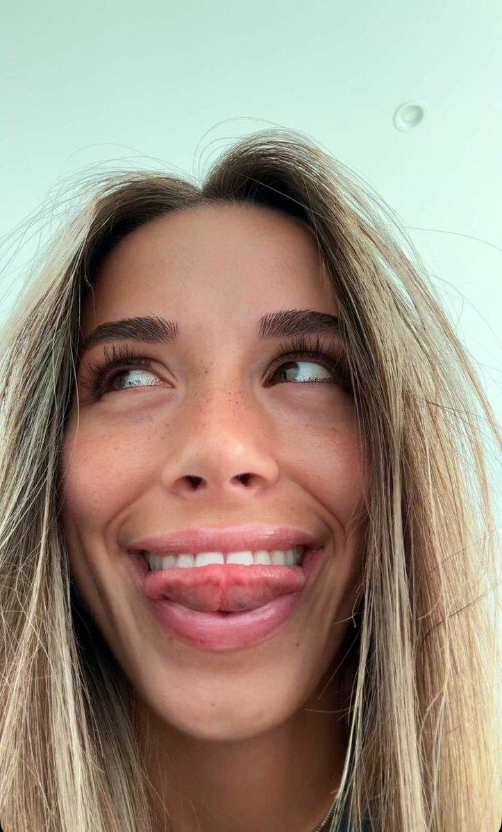 SadieGod40984's tweet photo. Hi lil bro 😵‍💫

Come get drain by your two big bros, me and @urscamaddiction

We feel like draining some losers all the way to 0 right now together so go serve us 🖕

Getting ruined by 2 big scam cocks is the best feeling ever 🤤 https://t.co/mzi9jQXQlX