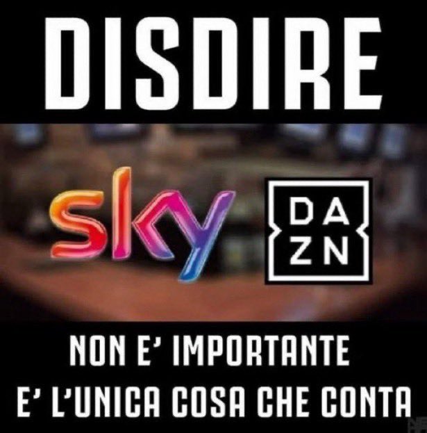 porcopoli's tweet photo. @CalcioFinanza Ora i veri #giudici del #calcio ⚽️ 🇮🇹  noi tifosi daremo l’ergastolo all’informazione omertosa azzerando lo share #ZeroShare📺

#Boicottare #tutto e #tutti

#ZeroShare📺 per i 🐷🐷🐷 omertosi e vediamo chi vincerà stavolta! https://t.co/QOcfn3HLHd