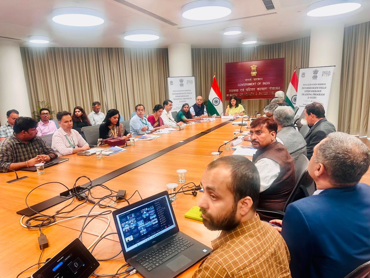 NCDCMoHFW's tweet photo. NCDC, in collaboration with 14 institutions, launched the Intermediate Field Epidemiology Training Programme (I-FETP) to strengthen India’s workforce for disease surveillance, outbreak investigation, and rapid public health response. @MoHFW_INDIA https://t.co/WvGOjprPtt