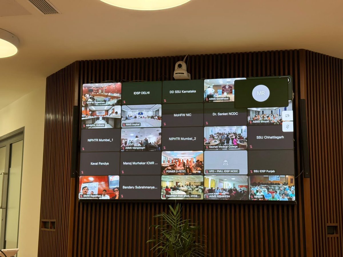 NCDCMoHFW's tweet photo. NCDC, in collaboration with 14 institutions, launched the Intermediate Field Epidemiology Training Programme (I-FETP) to strengthen India’s workforce for disease surveillance, outbreak investigation, and rapid public health response. @MoHFW_INDIA https://t.co/WvGOjprPtt