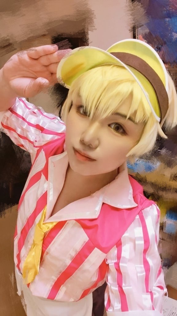 Lapisu_cos's tweet photo. 同じtmnk界隈で最近で分かりやすい振れ幅はこれ
💜⇒💛 https://t.co/Ejzr39c66x